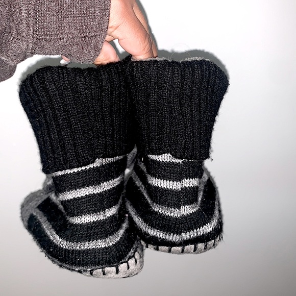 Gray & Black Animal Slippers - Picture 3 of 7